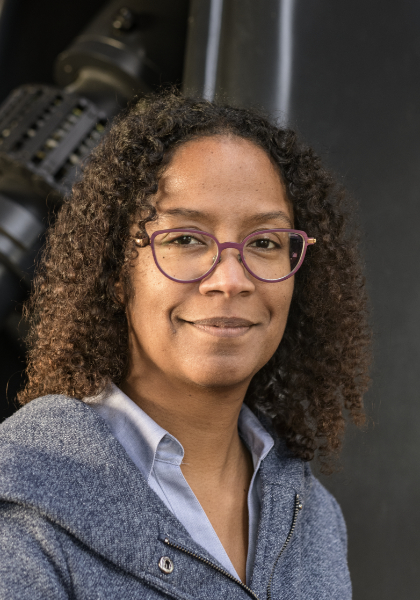 Marcelle Soares Santos, Professorin für Astrophysik